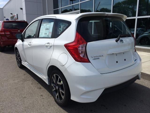 2015 Nissan Versa Note 330ci CAB
