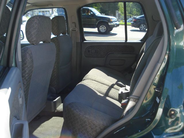 2000 Nissan Xterra LX V-6