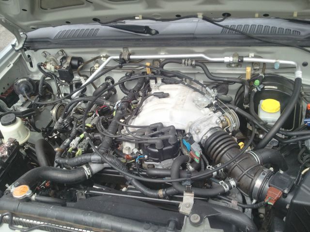 2000 Nissan Xterra EX-L W/ DVD System