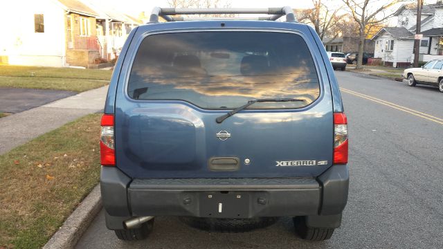 2000 Nissan Xterra EX-L W/ DVD System