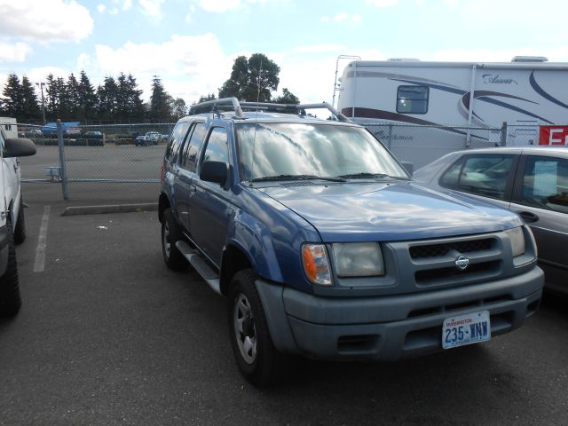 2000 Nissan Xterra Hybrid/touring