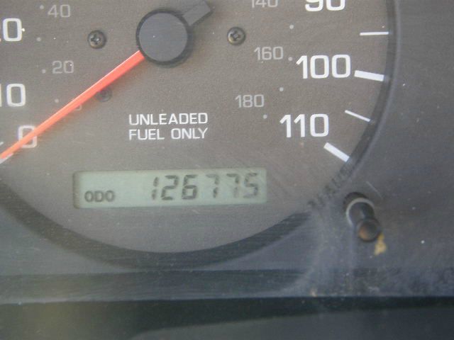 2000 Nissan Xterra EX-L W/ DVD System