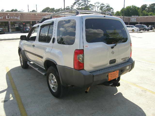 2000 Nissan Xterra EX-L W/ DVD System