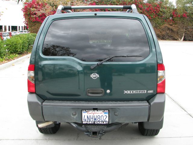 2000 Nissan Xterra LX V-6