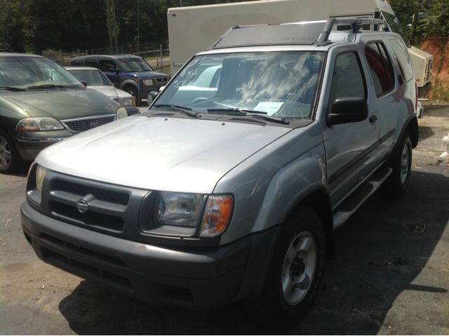 2001 Nissan Xterra EX-L W/ DVD System