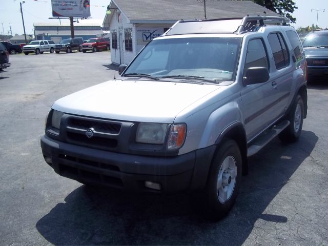 2001 Nissan Xterra EX-L W/ DVD System