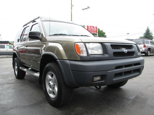 2001 Nissan Xterra EX-L W/ DVD System