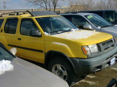2001 Nissan Xterra AWD W/leatherroof (7pass)
