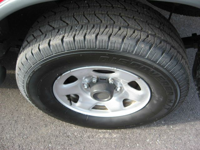 2001 Nissan Xterra EX-L W/navi