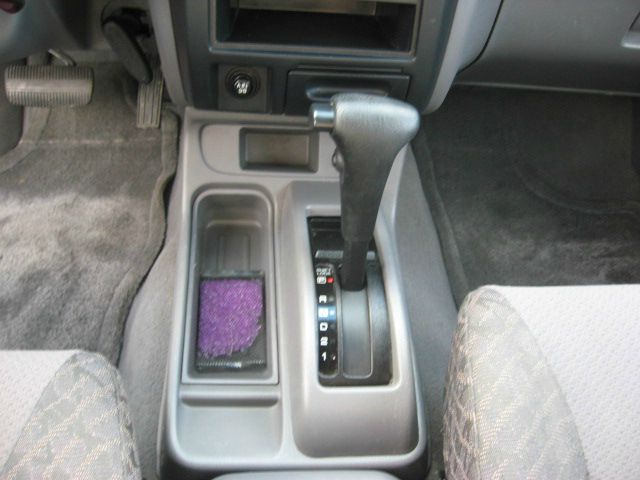 2001 Nissan Xterra EX-L W/navi