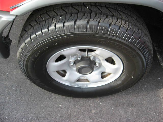 2001 Nissan Xterra EX-L W/navi