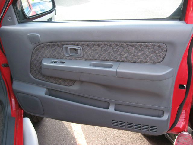 2001 Nissan Xterra EX-L W/navi