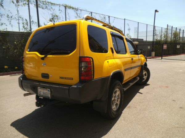 2001 Nissan Xterra 4dr 2.5L Turbo W/sunroof/3rd Row AWD SUV