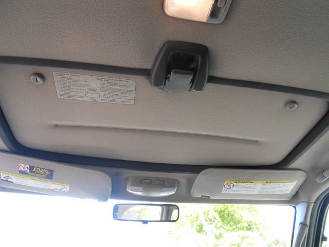 2001 Nissan Xterra EX-L W/ DVD System