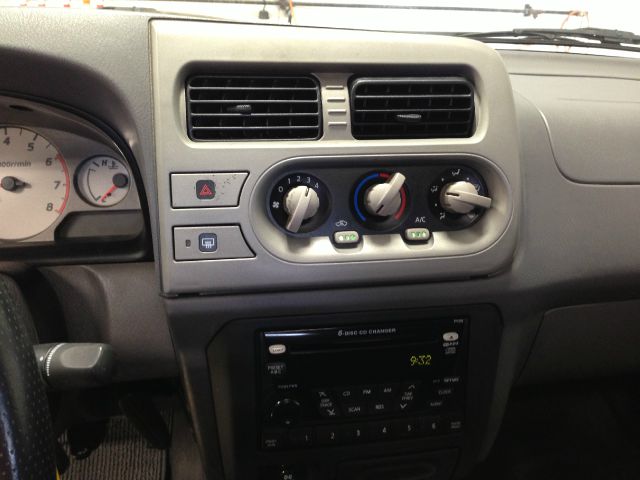 2001 Nissan Xterra EX-L W/ DVD System