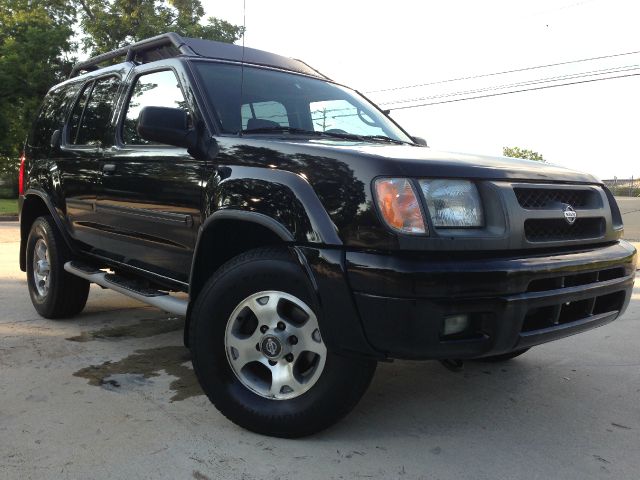 2001 Nissan Xterra LX V-6