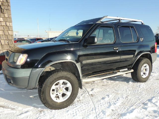 2001 Nissan Xterra EX-L W/ DVD System