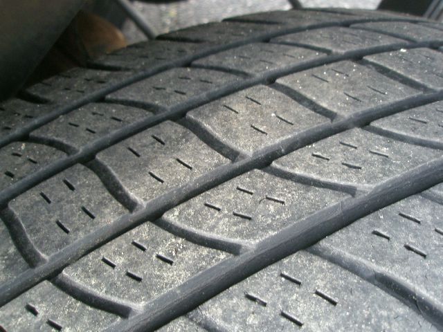 2001 Nissan Xterra AWD W/leatherroof (7pass)