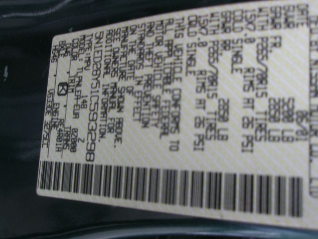 2001 Nissan Xterra AWD W/leatherroof (7pass)