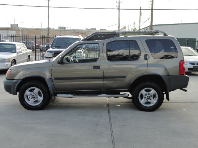 2001 Nissan Xterra LX V-6