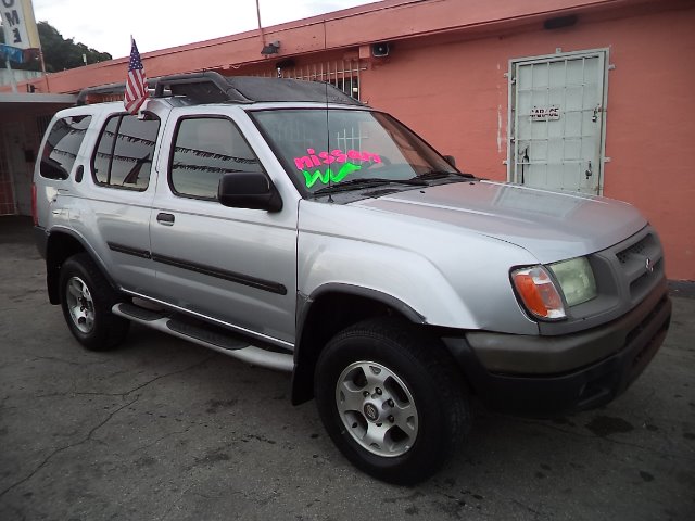2001 Nissan Xterra LX V-6