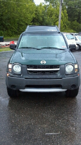 2002 Nissan Xterra AWD W/leatherroof (7pass)