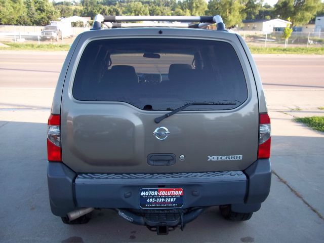 2002 Nissan Xterra AWD W/leatherroof (7pass)