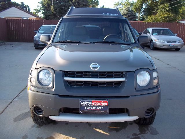 2002 Nissan Xterra AWD W/leatherroof (7pass)