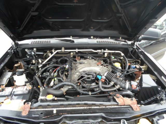 2002 Nissan Xterra EX-L W/ DVD System