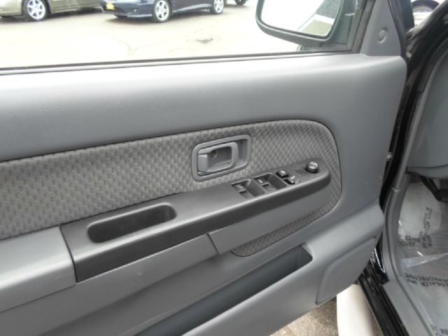 2002 Nissan Xterra EX-L W/ DVD System