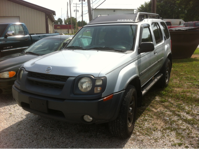 2002 Nissan Xterra 143.5 LTZ
