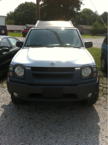 2002 Nissan Xterra 143.5 LTZ