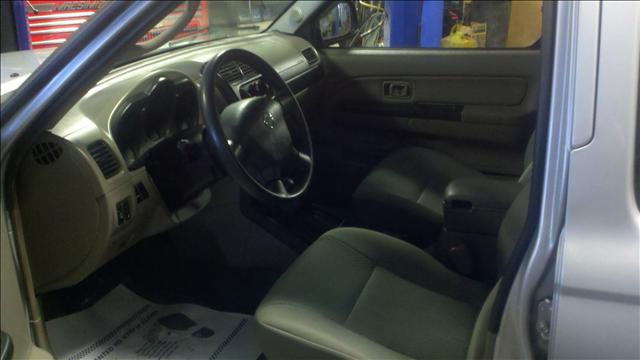 2002 Nissan Xterra H1