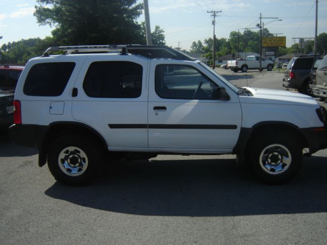 2002 Nissan Xterra LX V-6