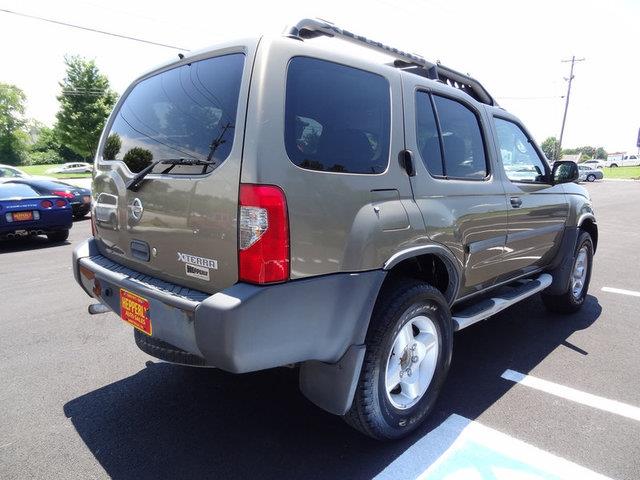 2002 Nissan Xterra Extenede CAB 4X4