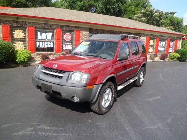 2002 Nissan Xterra AWD W/leatherroof (7pass)