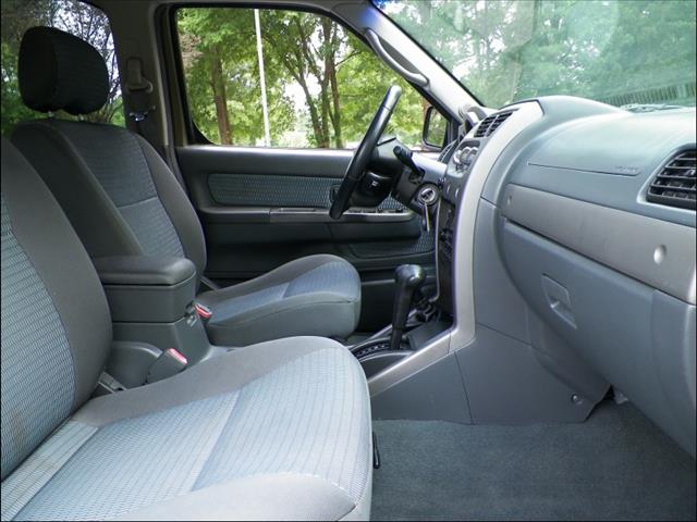 2002 Nissan Xterra H1
