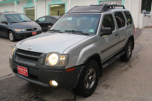 2002 Nissan Xterra EX-L W/ DVD System