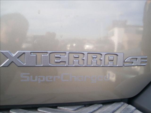 2002 Nissan Xterra H1