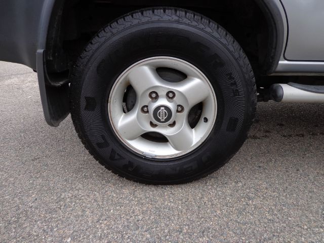 2002 Nissan Xterra LX V-6