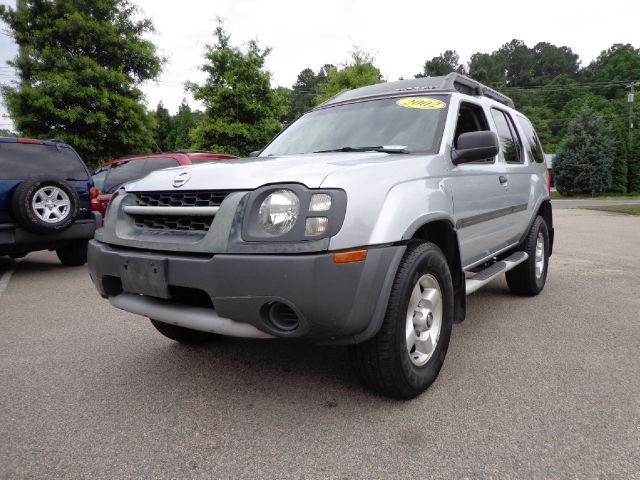 2002 Nissan Xterra LX V-6
