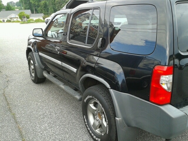 2002 Nissan Xterra SL 4 Doors-4wdlow Miles