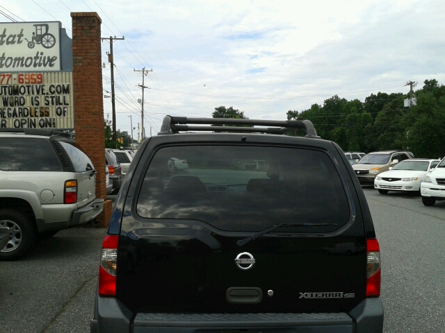 2002 Nissan Xterra SL 4 Doors-4wdlow Miles