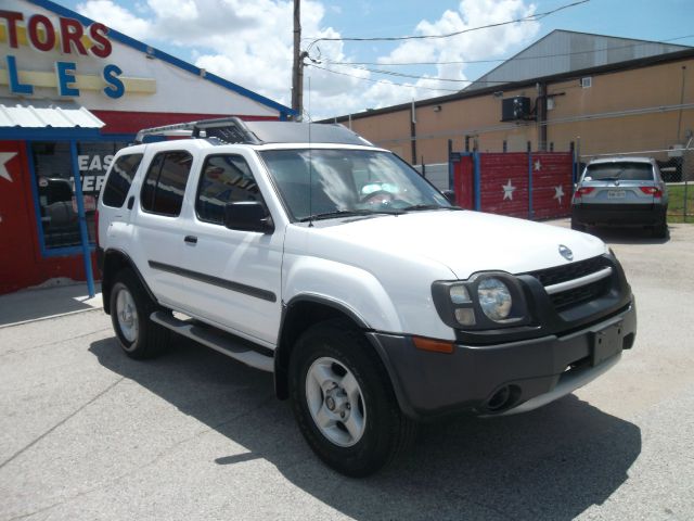 2002 Nissan Xterra LX V-6