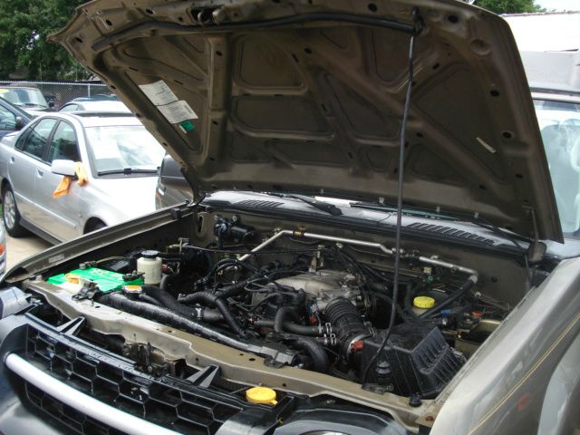 2002 Nissan Xterra LX V-6