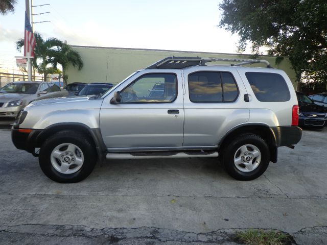 2002 Nissan Xterra LX V-6