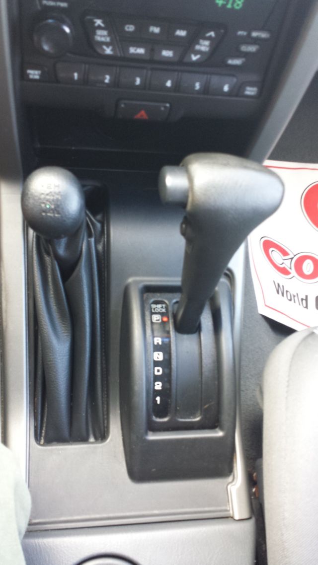 2002 Nissan Xterra EX-L W/ DVD System