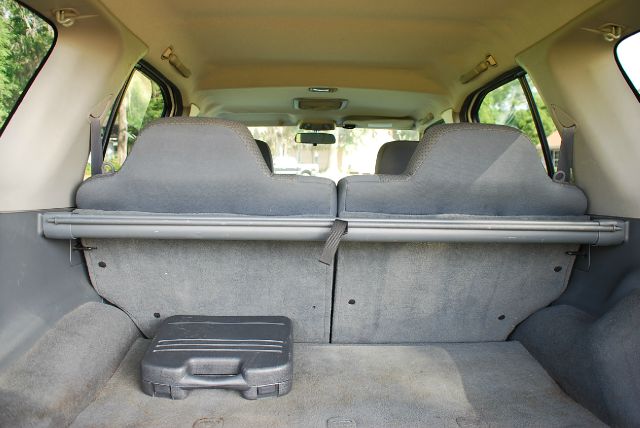 2003 Nissan Xterra LX V-6