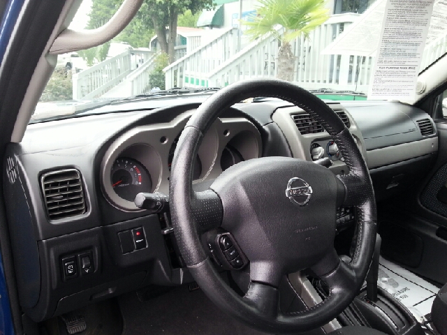 2003 Nissan Xterra 143.5 LTZ