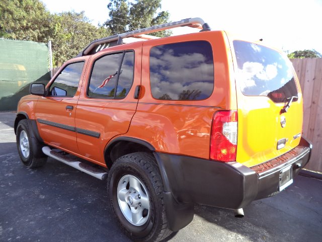 2003 Nissan Xterra LX V-6